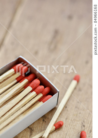 Box match Safety match Box match Safety match 84966168