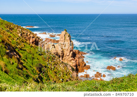 View from the Pinnacles Lookout - Phillip Island 84970710