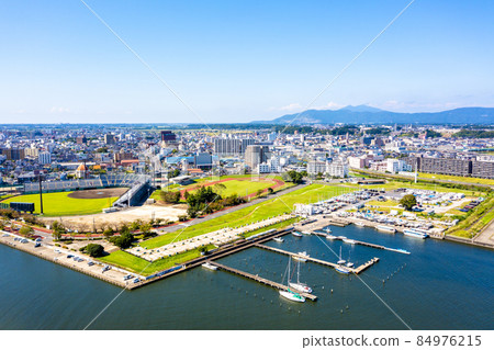 土浦港和筑波山（茨城縣土浦市） 84976215