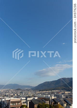 Scenery of the Yamashina area facing Mt. Mikura, Uji city 84979286