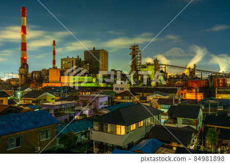Factory and Mt. Fuji Paper Town Fuji City 84981898
