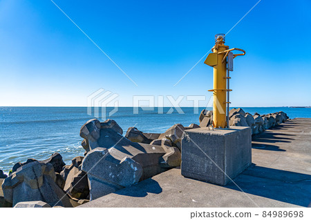 Breakwater lighthouse route sign 84989698