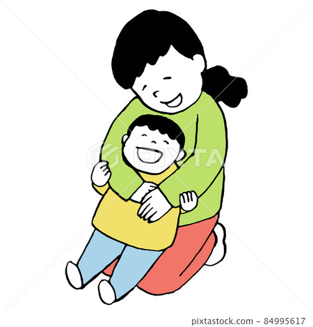 A child who can be pampered by his mother 84995617