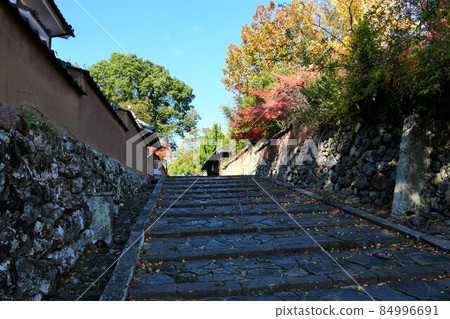 Autumn Kitsuki Castle Town Samurai Residence Autumn Kitsuki Castle Town Samurai Residence 84996691
