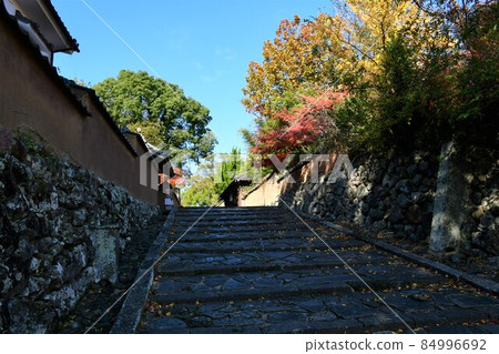 Autumn Kitsuki Castle Town Samurai Residence 84996692
