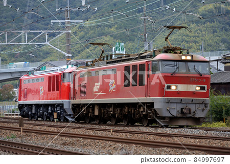 EF510-9 electric locomotive towing EF510 84997697