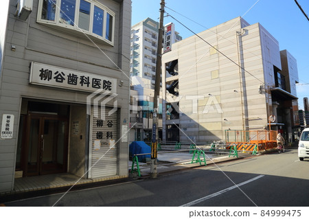 Neyagawa City City Planning Road Tsushimae Otoshi Line Project / Neyagawa City Station Area-Takayanagi Intersection Area [R.3.12 Photograph] 84999475