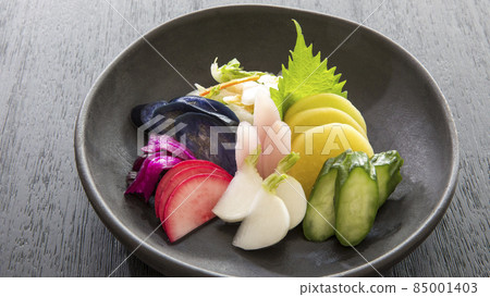 Assorted pickles Assorted pickles 85001403