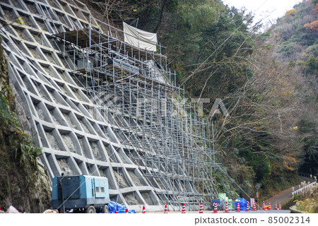 邊坡施工腳手架 邊坡施工腳手架 85002314
