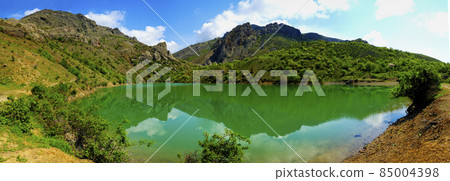 Beautiful sunny valley between the mountains with lush clouds in the Crimea, Ukraine 85004398