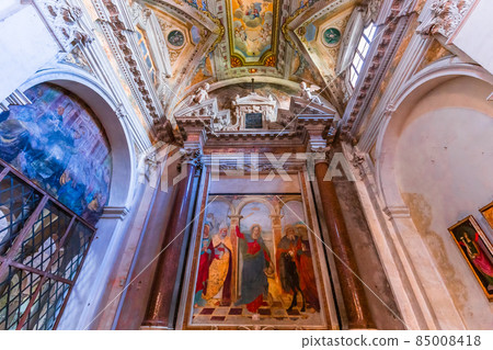 interiors San Frediano basilica, Lucca, Italy 85008418