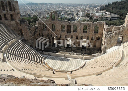 Athens, a world heritage city invited to ancient times 85008853
