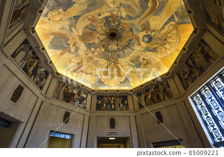 The Griffith observatory, Los angeles, California The Griffith observatory, Los angeles, California 85009221