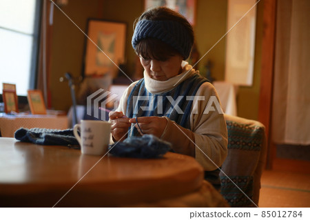 女手織圍脖 85012784