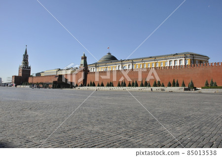 Russia, Moscow, Red Square, Kremlin, Spasskaya Tower, Lenin's Mausoleum, Senatskaya Tower, Senatskiy Dvores Russia, Moscow, Red Square, Kremlin, Spasskaya Tower, Lenin's Mausoleum, Senatskaya Tower, Senatskiy Dvores 85013538