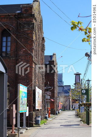 北海道函館的圓柱風景（函館明治館前） 85014961