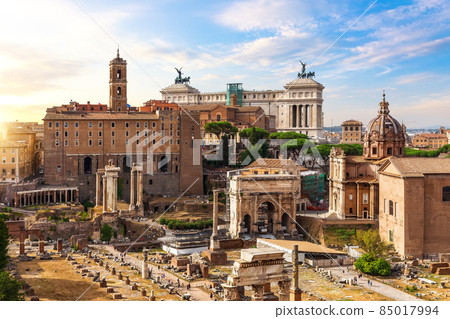Roman forum, view of the temples, ancient houses and other famous ancient ruins, Rome, Italy 85017994