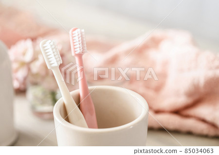 Washbasin toothbrush image material for toothpaste 85034063
