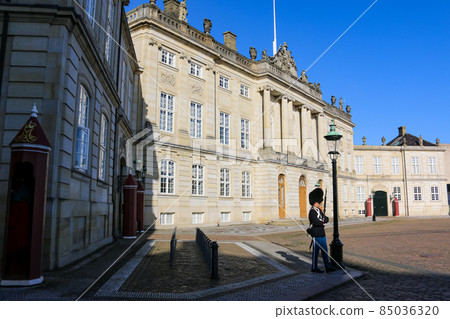 Famous Places in Copenhagen Amalienborg Palace Famous Places in Copenhagen Amalienborg Palace 85036320
