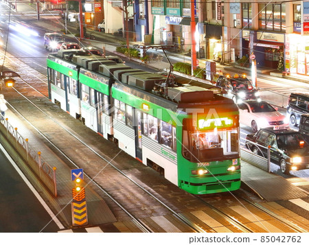 Hiroshima Electric Railway and trams running in Hiroshima City Hiroshima Electric Railway and trams running in Hiroshima City 85042762