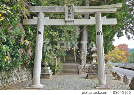 [角房神社] 奈良縣宇田郡索尼村今井 85045100