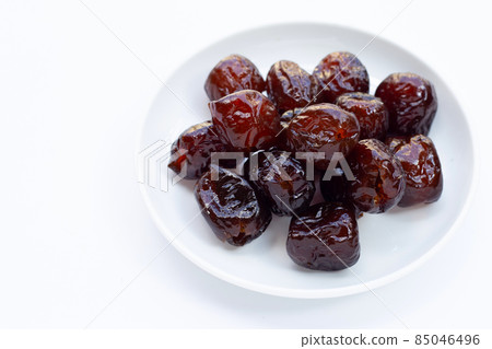 Sweet chinese jujube dessert on white background. 85046496