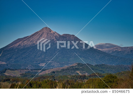 從霧島山市土丘展望台 R3 Winter 從霧島山市土丘展望台 R3 Winter 85046675