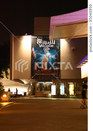 the roma style of the Cultural Centre plaza at hong kong 25 Sept 2004 the roma style of the Cultural Centre plaza at hong kong 25 Sept 2004 85048950