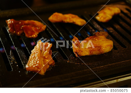 烤肉 85050075