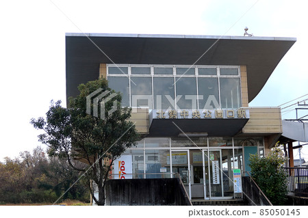 Exterior of Sangi Railway Sangi Line Hokusei Chuokoenguchi Station Building 3 85050145
