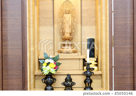 Buddhist altars and Buddhist statues of Amitabha 2 85050146