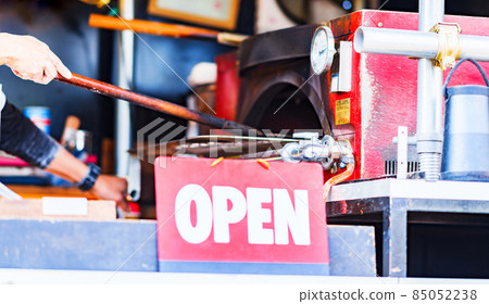 Pizza kiln open kitchen restaurant [image of restaurant] 85052238