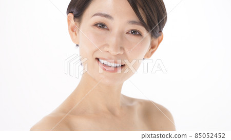 Cool beauty middle female décolletage 85052452