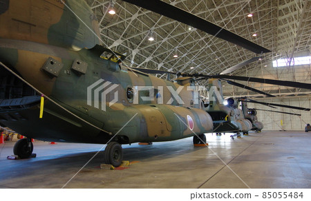 陸上自衛隊大型直升機 CH-47JA / Chinook 陸上自衛隊大型直升機 CH-47JA / Chinook 85055484