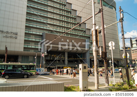 Around Osaka Station Around Osaka Station 85058006