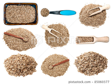 set of dill seeds cutout on white 85060377