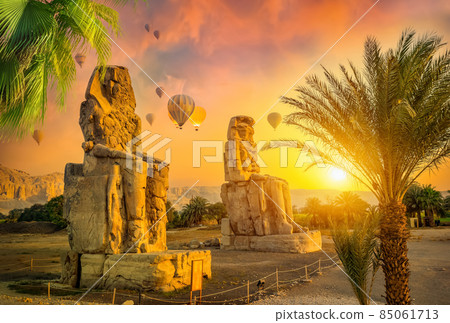 Memnon Colossi and Balloons Memnon Colossi and Balloons 85061713