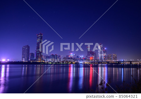 Seoul Yeouido Hangang Night View Cityscape at Night at Sunset 85064321