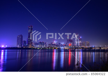 Seoul Yeouido Hangang Night View Cityscape at Night at Sunset Seoul Yeouido Hangang Night View Cityscape at Night at Sunset 85064322