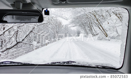 駕駛雪路 駕駛雪路 85072583