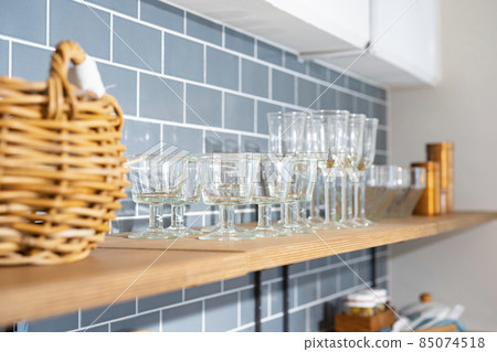 Fashionable cupboard 85074518