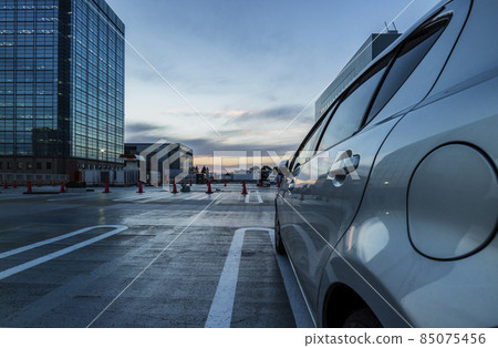 Rooftop parking lot sunset sunset rooftop parking lot building building sunset 85075456