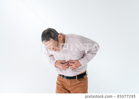 老人stomachache 老人stomachache 85077295