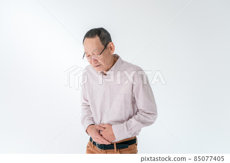 Senior man stomachache Senior man stomachache 85077405
