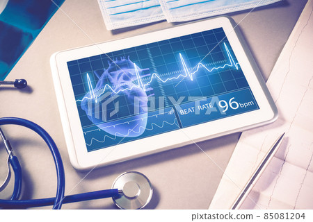 Digital technologies in medicine Digital technologies in medicine 85081204