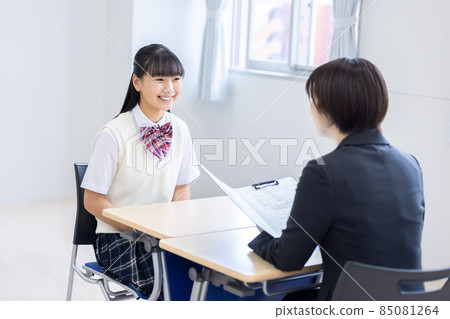 教育形象 女學生採訪 攝影合作:中央工業大學附屬日語學校 教育形象 女學生採訪 攝影合作:中央工業大學附屬日語學校 85081264