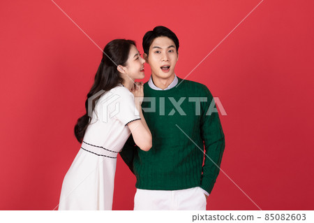 Asian Korean couple in winter fashion, Christmas shopping event concept 85082603