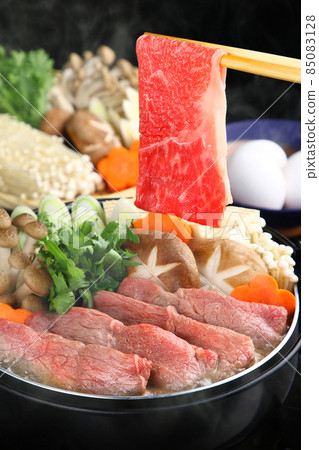 Sukiyaki  85083128