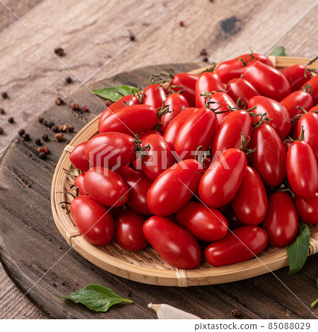 Cherry tomatoes tomato tomatoes cherry tomatoes fruit fresh cherry tomatoes チェリートマト 85088029