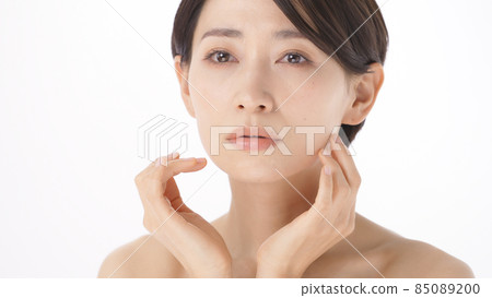 Beauty image worried trouble middle female 85089200